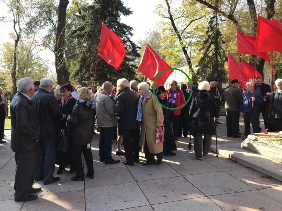 Ректор запорожского ВУЗа посетил митинг по случаю столетия комсомола