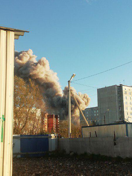 Под Петербургом случился мощный взрыв на заводе пиротехники, есть жертвы