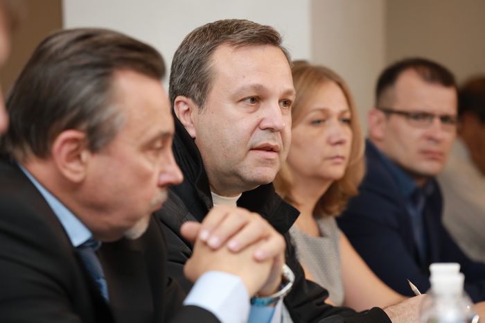 Достойно внимания: Лидер партии &laquo;Основа&raquo; Сергей Тарута презентовал в Запорожье доктрину развития Украины до 2030 года