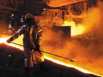 На запорожском заводе серьезно пострадал сталевар