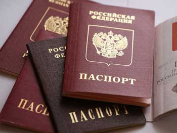 Госдума облегчила выдачу российского гражданства украинцам. Какая теперь будет схема?