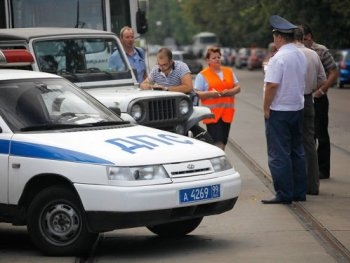 Во Львовской области автобус с детьми попал в ДТП фото