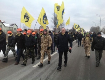 Суд запретил Автомайдану собираться под Межигорьем фото