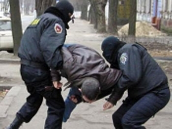 Под Запорожьем задержали подозреваемого в убийстве днепропетровского боксера фото