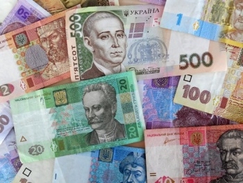 Госбюджет Украины недосчитался почти 12 млрд грн доходов фото