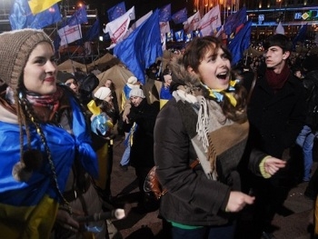 Как живут внутри Евромайдана фото