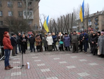 На митинге в поддержку Евромайдана мелитопольцы открыто высказали свое мнение фото