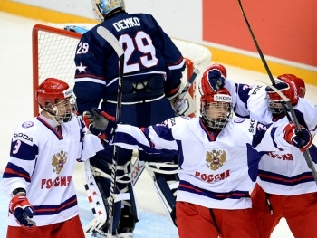 Олимпиада в Сочи 2014: мужской хоккейный матч США - Россия - счет фото