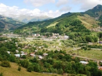 В Южной Осетии проходят выборы в парламент фото