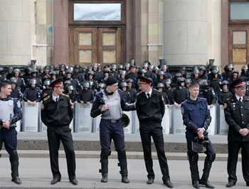 ЕС направляет в Украину миссию по реформированию милиции фото
