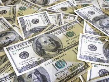В Украине доллар продолжает расти фото