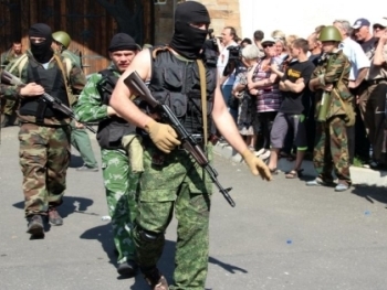 Силы АТО блокируют террористов из ДНР фото