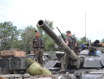 Силы АТО уже контролируют часть Луганска фото