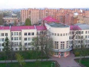 В Луганске ополченцы захватили национальный университет: арестовывают преподавателей фото
