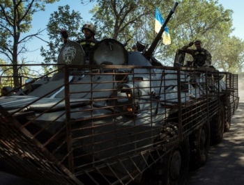 Перемирие на Донбассе: украинская армия отстаивает свои позиции фото