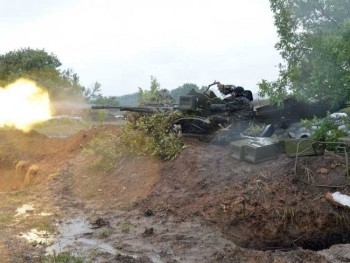 Украинская армия уничтожила колонну боевиков фото