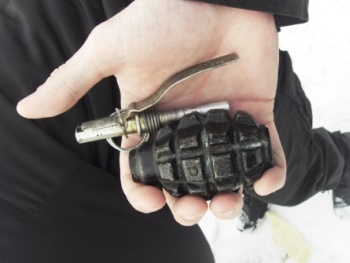 У жителя Запорожской области изъяли гранаты фото