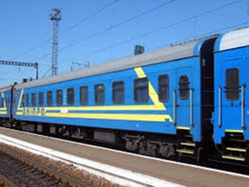 Изменится расписание поездов Бердянск-Львов и Бердянск-Киев фото