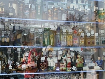 Обнародовано распоряжение о запрете на Донетчине продажи военным алкоголя фото