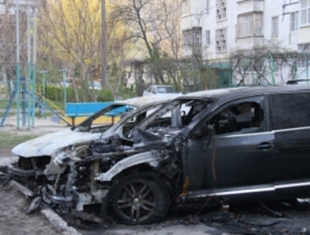 В Мелитополе снова горят машины (ФОТОФАКТ) фото