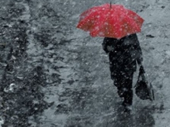 В Крыму сегодня пошел снег  фото