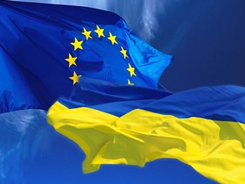 Порошенко рассказал, что должно измениться в Украине для вступления в ЕС фото
