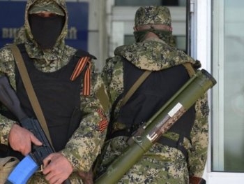 Боевики обстреляли позиции украинских военных фото