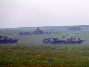 Американская военная техника зашла на территорию Украины фото