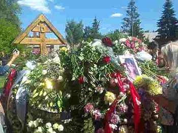 Последние аплодисменты: сегодня похоронили Жанну Фриске  фото