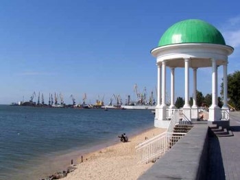 В Бердянске пересмотрят систему уличного освещения фото