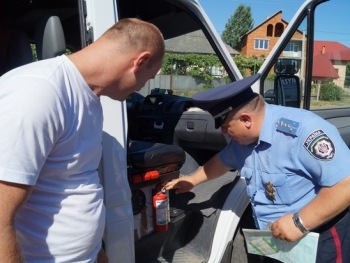 ГАИ провела операцию «Автобус»: 77 нарушений за месяц – пьяные за рулем и  нелегалы на маршрутах фото