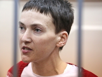 Адвокат Савченко заявил, что выиграть суд по ее делу невозможно фото