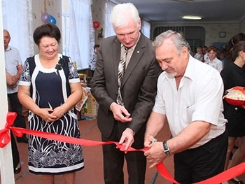 В Мелитопольском районе малышам подарили возможность готовиться к школе фото