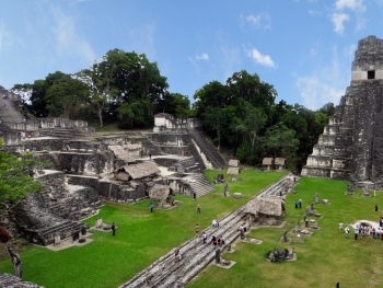 От оползня в Гватемале погибли 86 человек фото