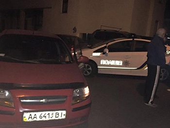 В Киеве таксист пытался задушить и ограбить журналистку фото