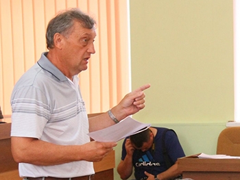 Заявления о регистрации депутатами Мелитопольского горсовета подали пять выдвиженцев Солидарности фото