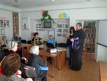 Слушатели Университета третьего поколения узнали о новом запрпожском святом фото