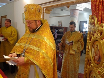 Священнослужители Мелитополя обучали прихожан Правилам дорожного движения фото