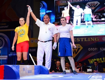 Мелитопольские спортсмены ворвались в мировую элиту мас-рестлинга фото