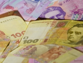 В Украине отменят школьное питание и будут проверять банковские счета граждан фото