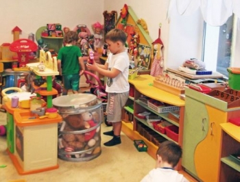 В Запорожье 800 детей ждут очередь в детсад фото