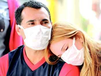 Запорожские врачи ждут наплыва болеющих гриппом фото