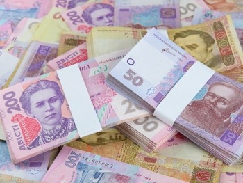 Запорожцев просят помочь переселенцам фото