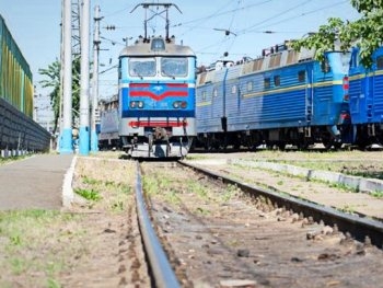 Украина запустила поезд в обход РФ фото
