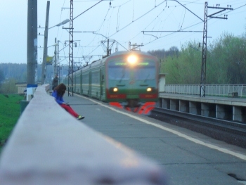 Запорожские воры разворовывали электричку фото