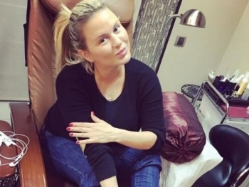 Анна Семенович без макияжа помолодела фото