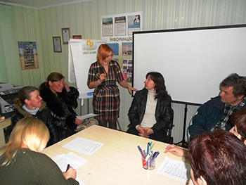 Мелитопольским родителям рассказали, как вести себя с трудными подростками фото