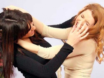 Мужчина простил жену, которая ранила его ножом фото