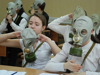 Завтра в Мелитополе эвакуируют тысячи школьников фото