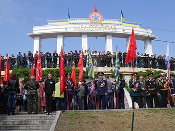 Мелитополь отметил День Победы фото